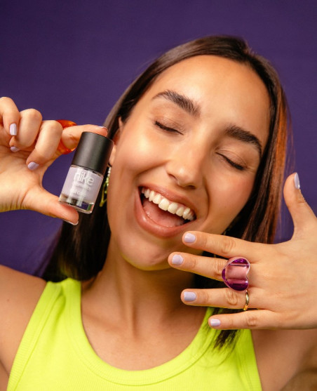 Laca de uñas Violet Pearl 8ml