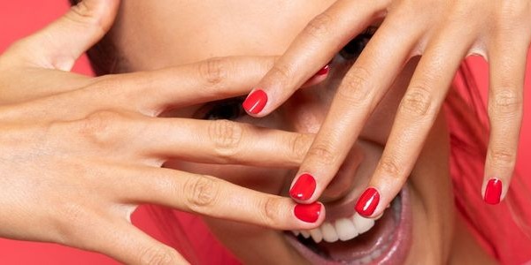 Diseños de uñas fáciles: ¡Ya no hay excusas para lucir manicura!