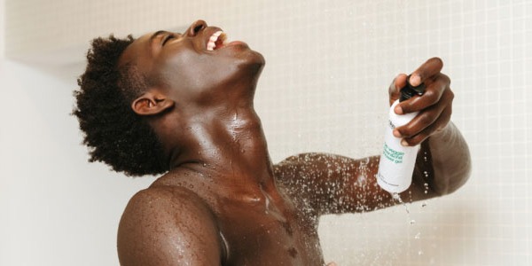 Descubre los geles de baño que transformarán tu ducha en una experiencia olfativa inolvidable