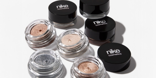 Maquillaje para ojos metálicos con solo 3 tonos: rápido y brutal